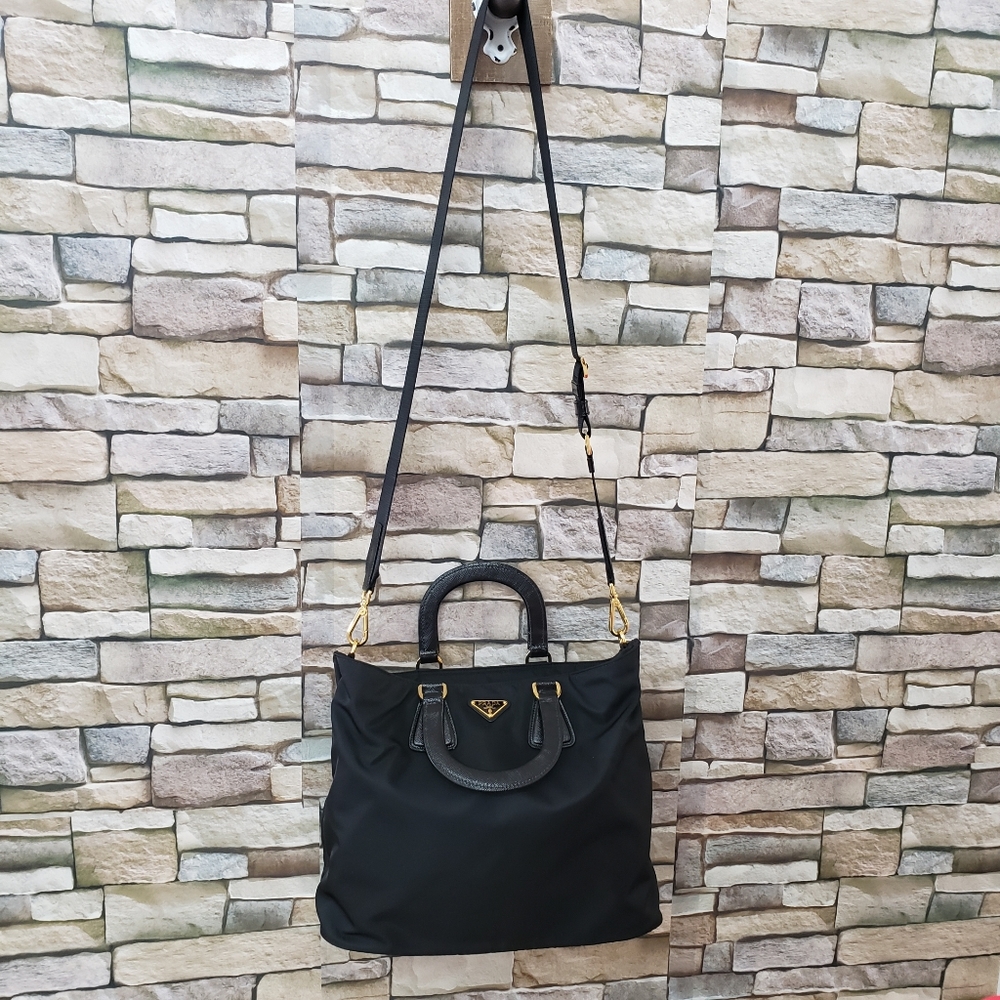 PRADA Crossbody tote satchel nylon zippered - Picture 3 of 8